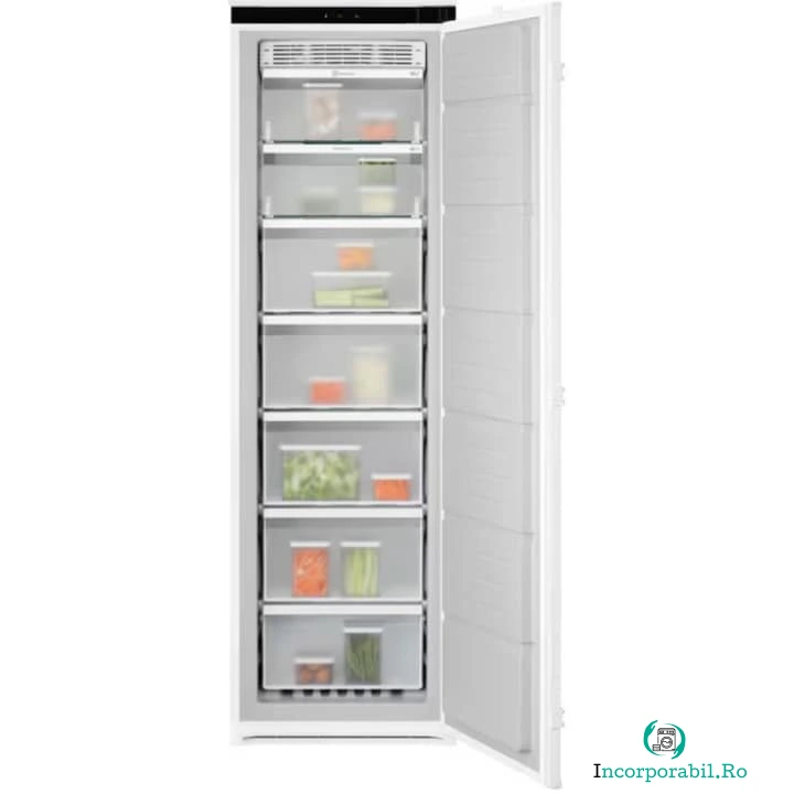 Electrolux Congelator incorporabil Electrolux EUN7NE18S, 212 l, Control electronic interior, Usa reversibila slide, Fresh Frost Free, Clasa E, H 177.2 cm la 5,914.99 lei ron
